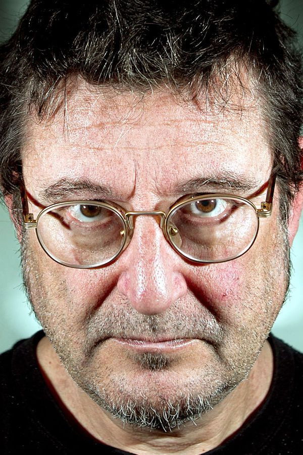 Víctor Nubla backdrop