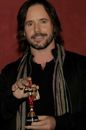 Fernando Lebrija backdrop