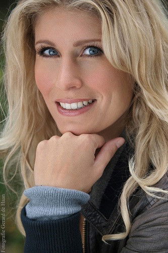 Maud Mulder backdrop