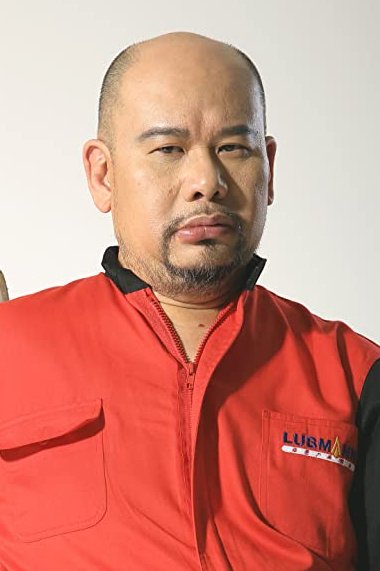 Courtney Wu backdrop