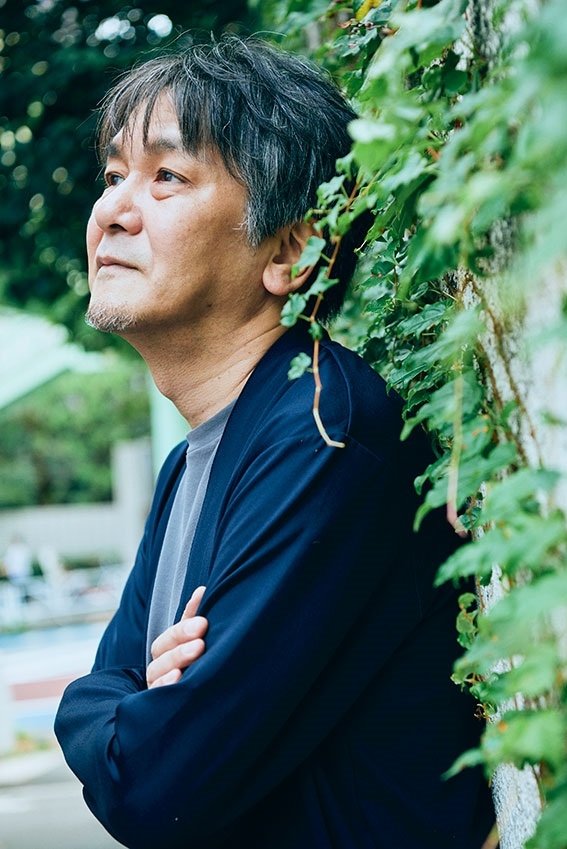 Joshikazu Okada backdrop