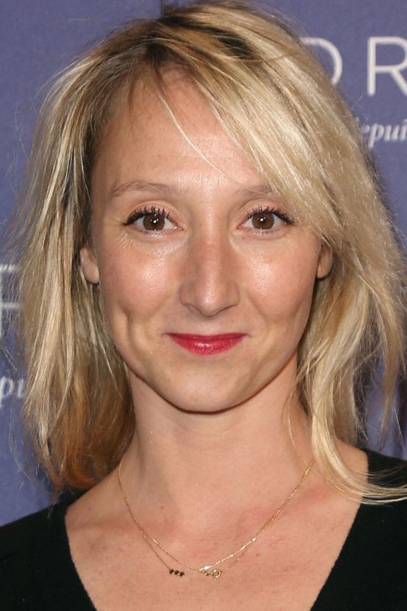 Audrey Lamy → Odri Lami backdrop