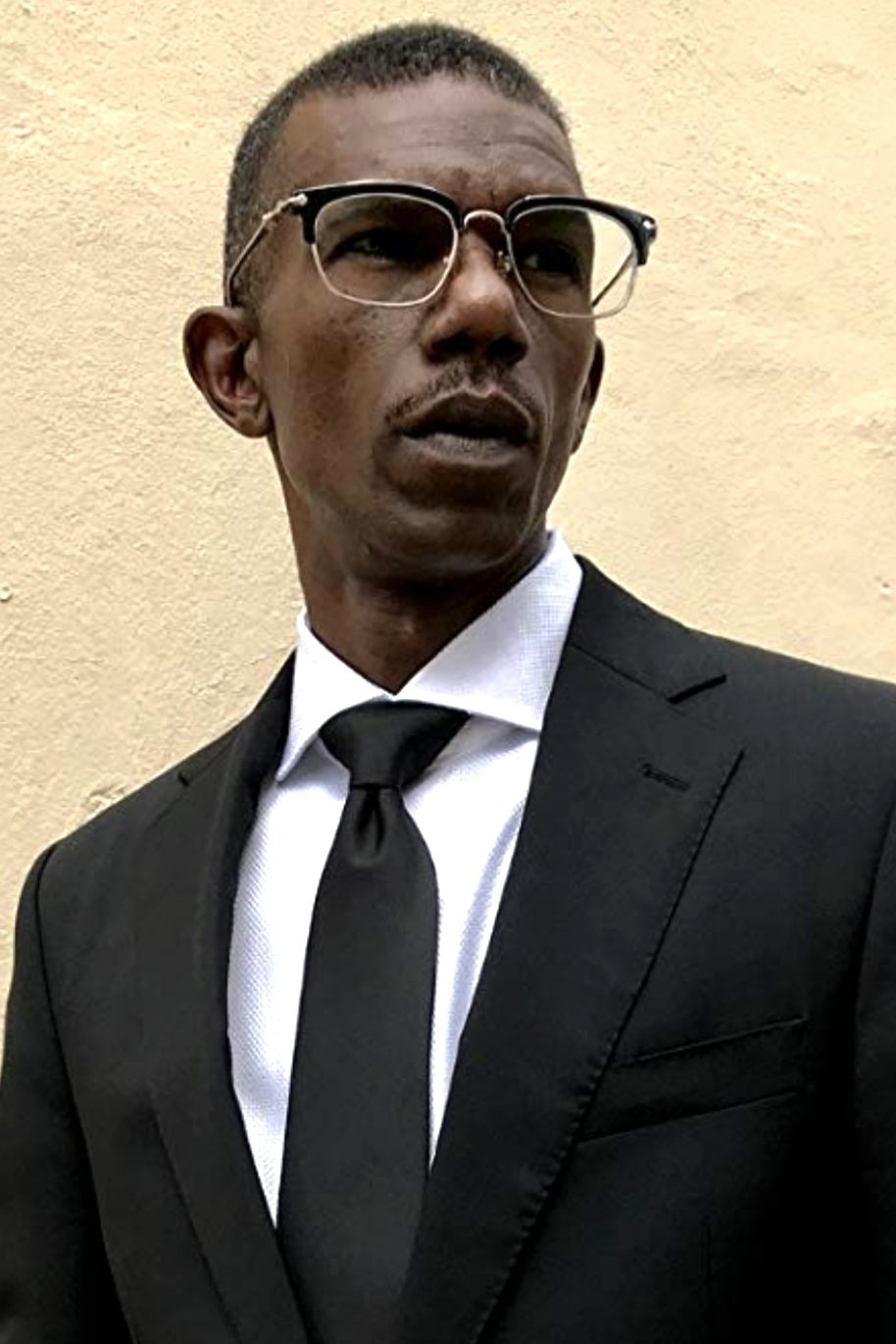 Malieek Straughter backdrop