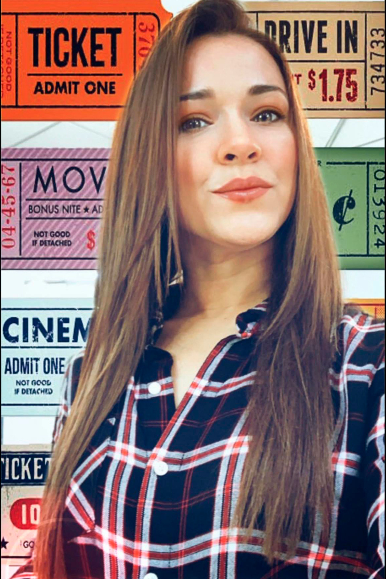 Lian Machín → Lian Makinë backdrop