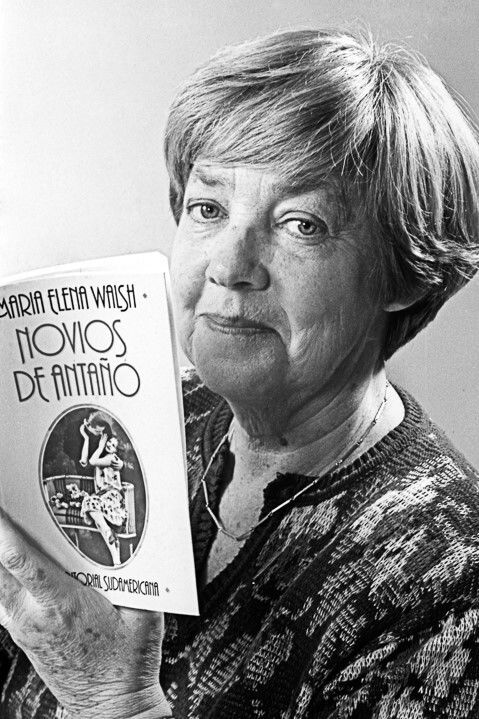 María Elena Walsh backdrop