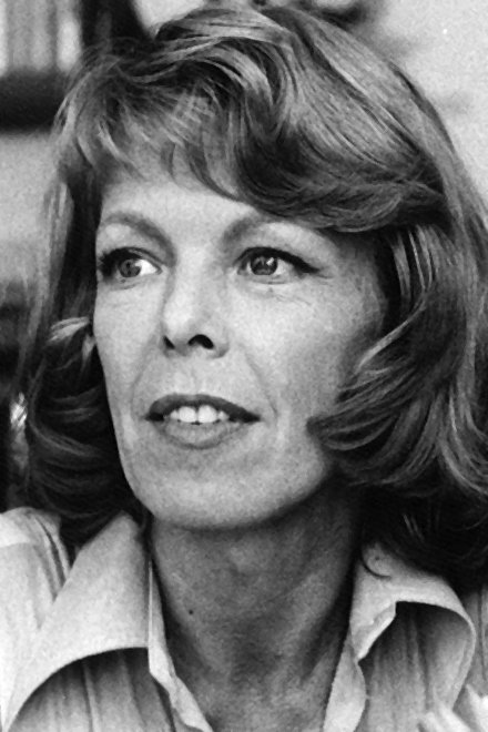 Cécile Aubry backdrop