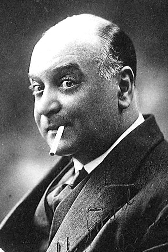 Frank Stanmore backdrop