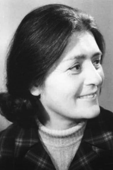 Xhanfise Keko backdrop