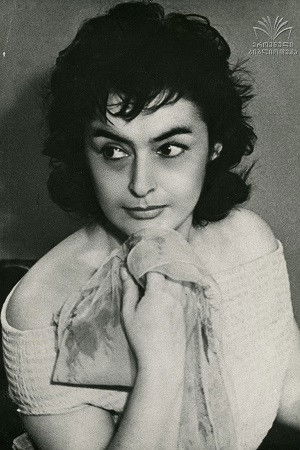 Medea Chakhava backdrop