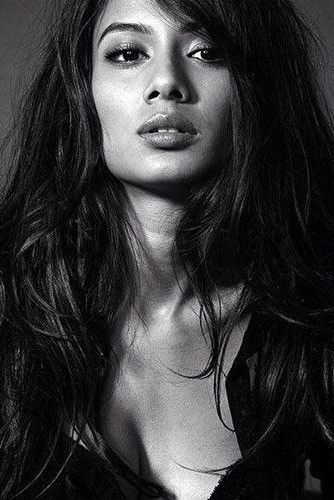 Paloma Monnappa backdrop