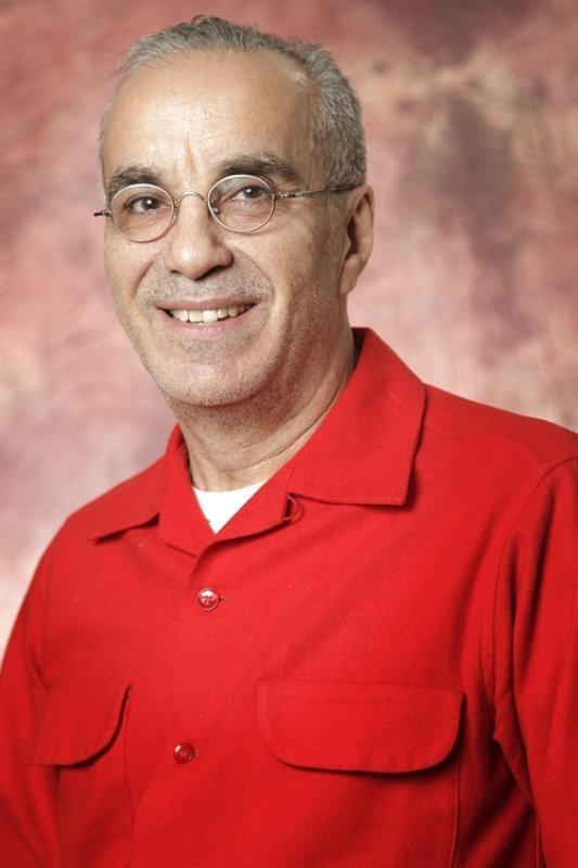 Mateo Gómez backdrop