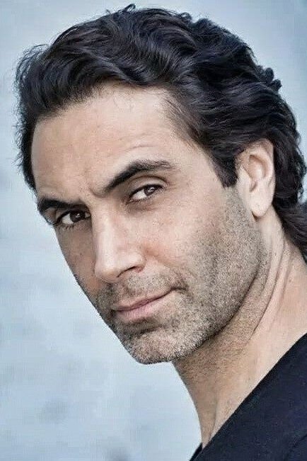 Daniel Messier backdrop