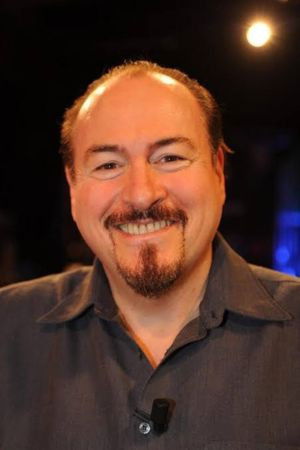 Eraldo Turra backdrop