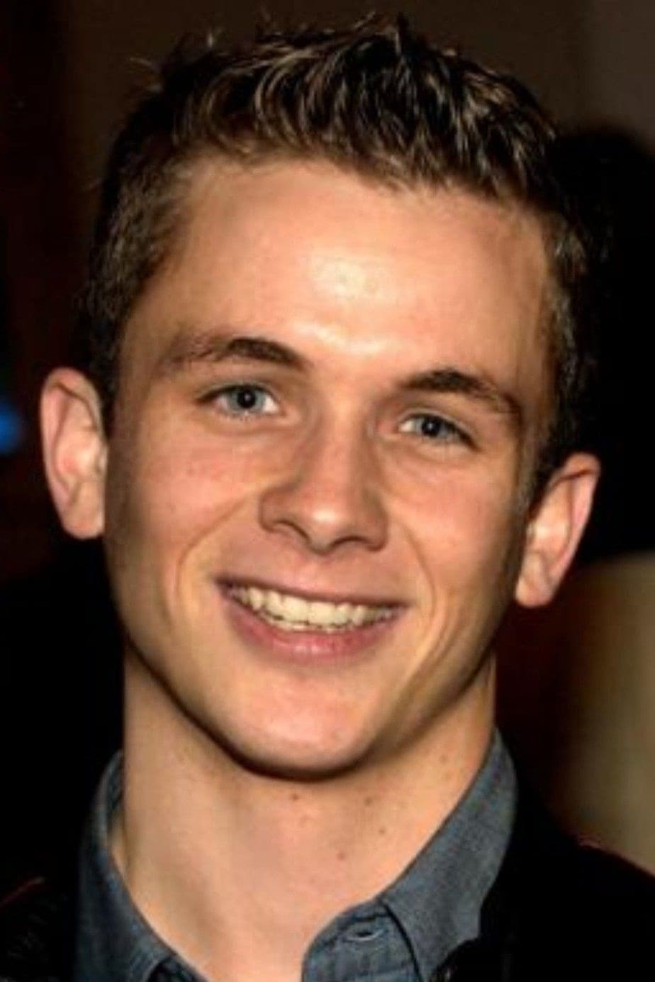 Shane Meier backdrop