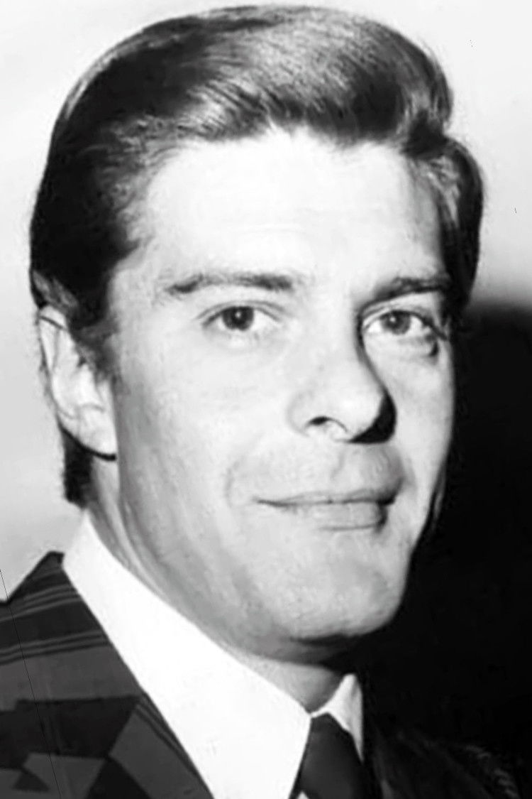 Raúl Aubel backdrop