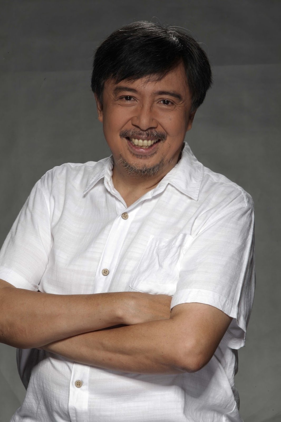 Bodjie Pascua backdrop