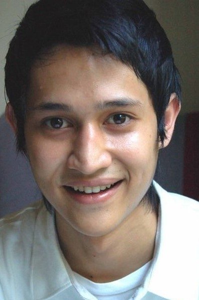 Marrio Merdhithia backdrop