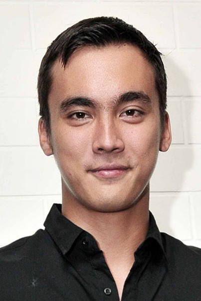 Rendy Kjaernett backdrop