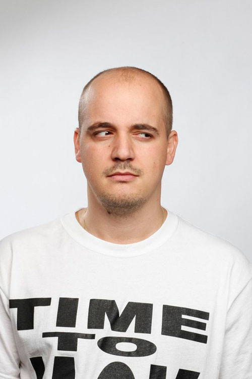 Gernot Bronsert backdrop