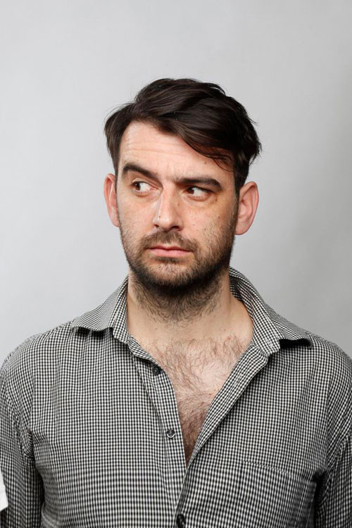 Sebastian Szary: Sebashtian Szari backdrop