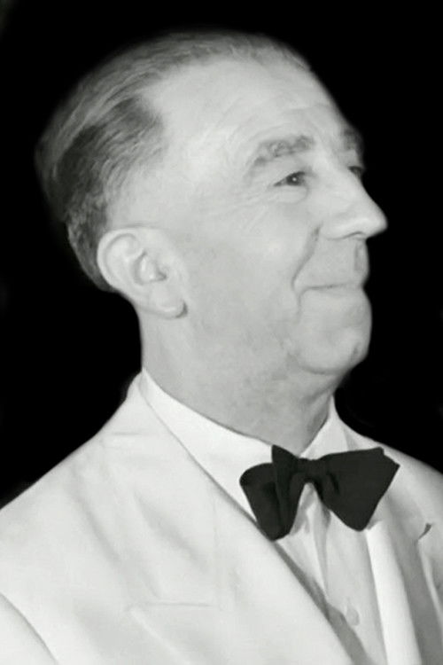 Yorgos Damasiotis backdrop