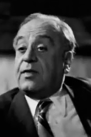 Giannis Ioannidis backdrop