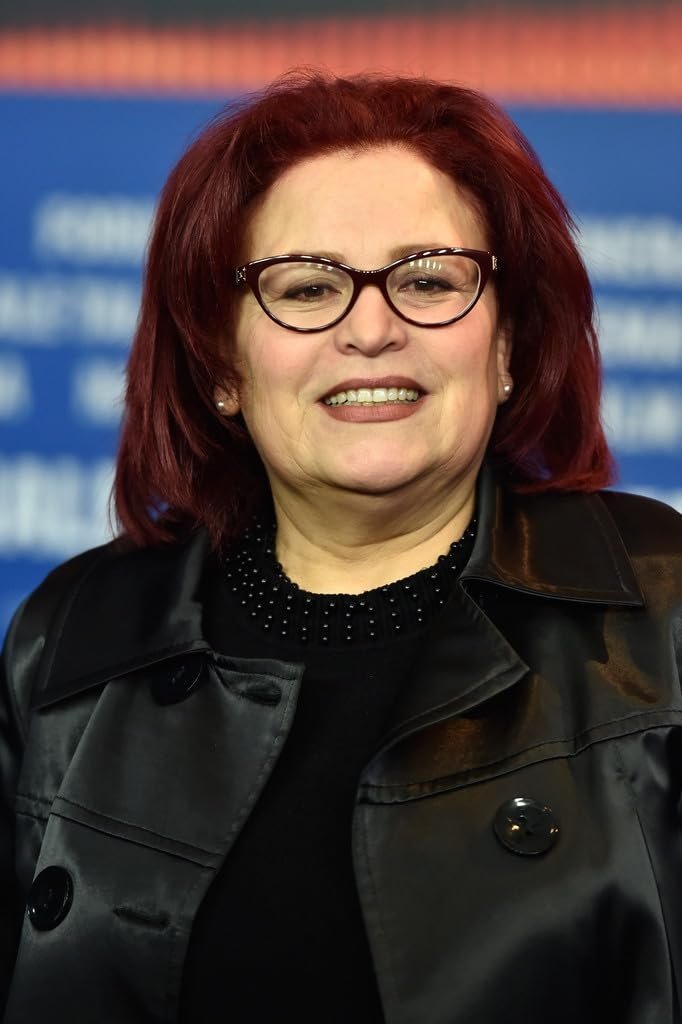 Sabah Bouzouita backdrop