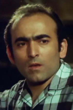 Giorgos Kyriakidis backdrop