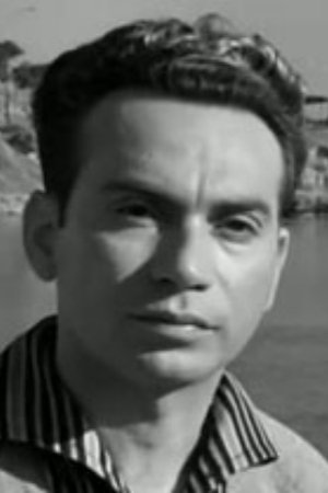 Gianis Thiakos backdrop