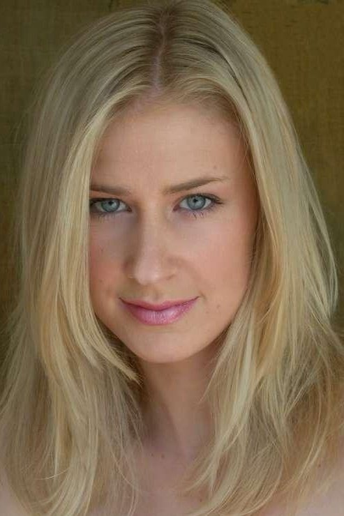 Kira Turnage backdrop