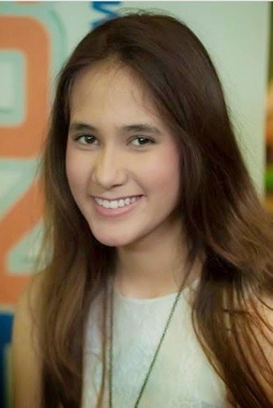 Belinda Camesi backdrop