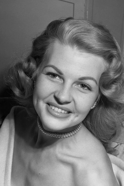 Mary Castle backdrop