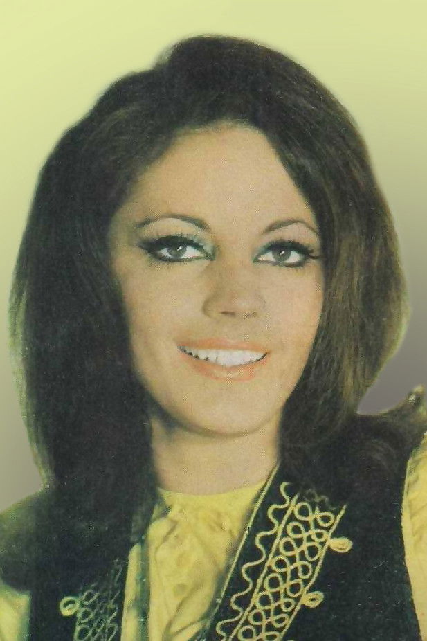 Ketty Papanika backdrop