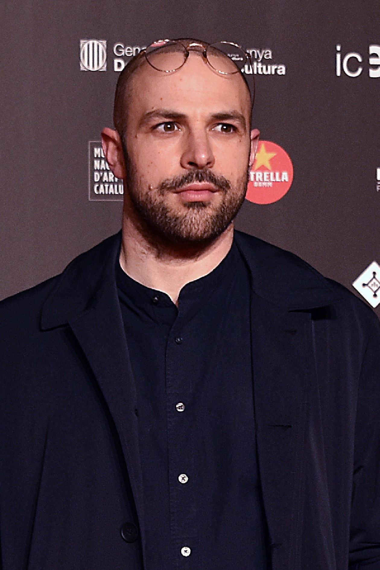 Salvador Sunyer backdrop