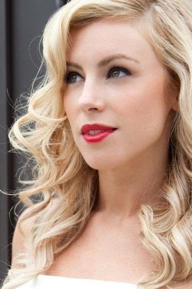 Sarah Schreiber backdrop