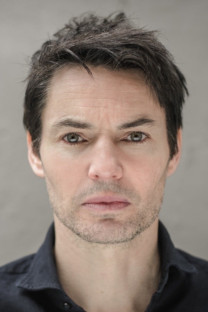 Tam Williams backdrop