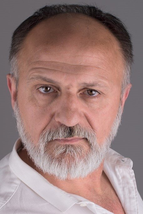 Pablo Viña backdrop