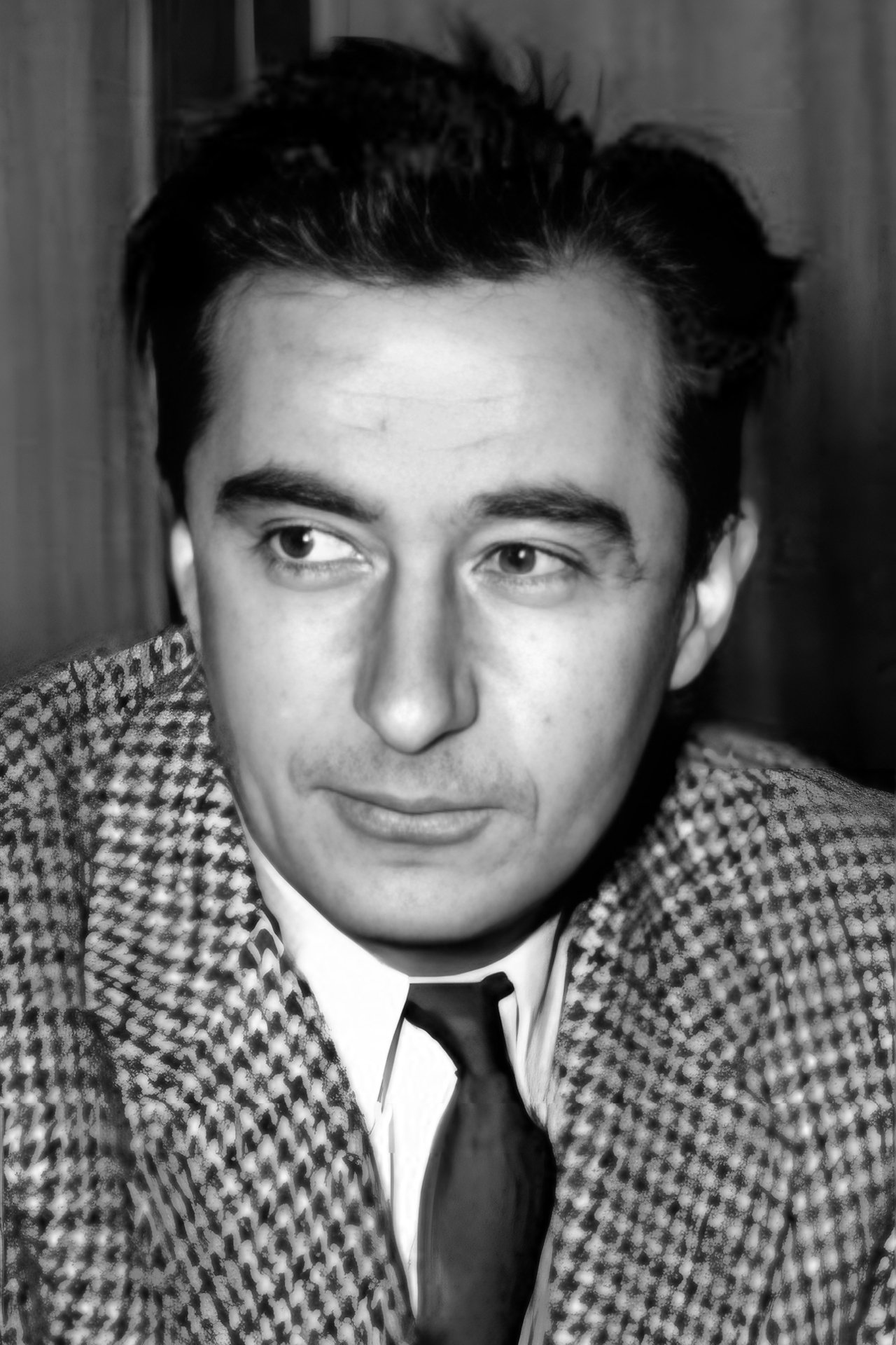 Marcel Ichac backdrop