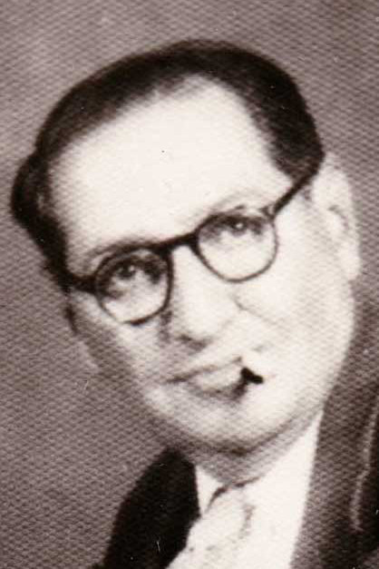 Mushegh Sarvari backdrop