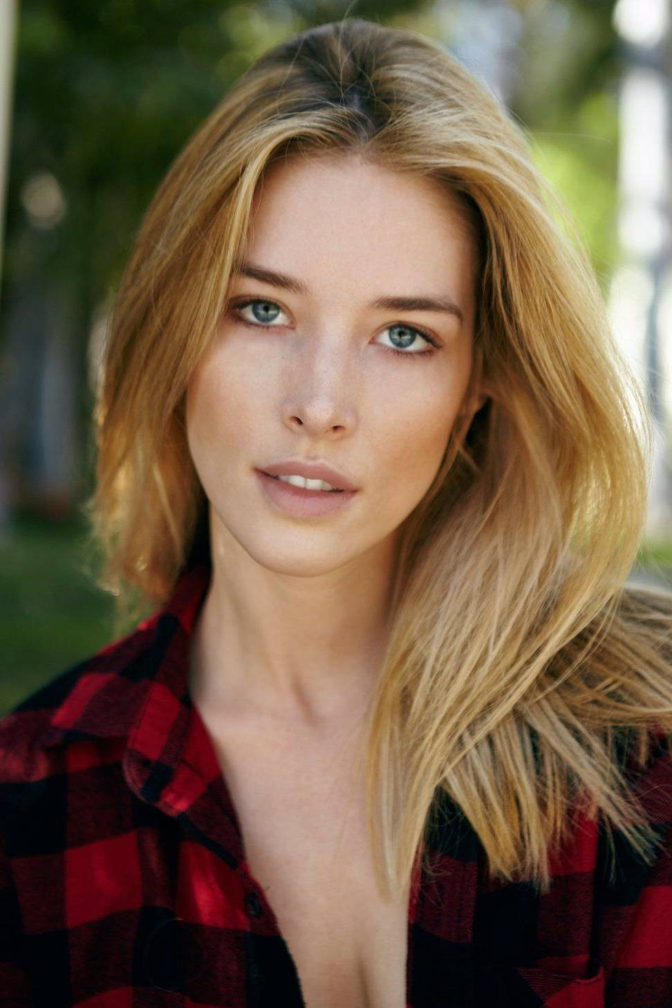 Chelsea Turnbo backdrop