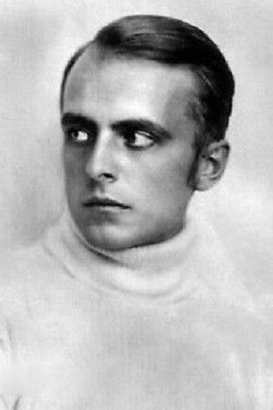 Sebastian Droste backdrop