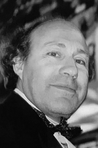 Fernando Matos Silva backdrop