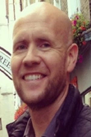 Ósvaldur Knudsen backdrop