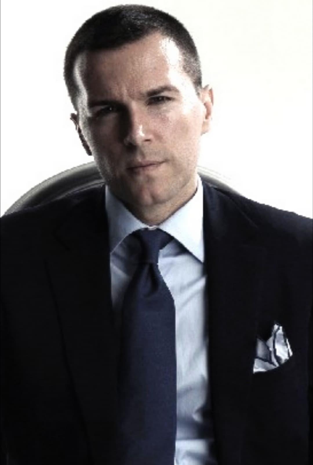 Renne Gjoni backdrop