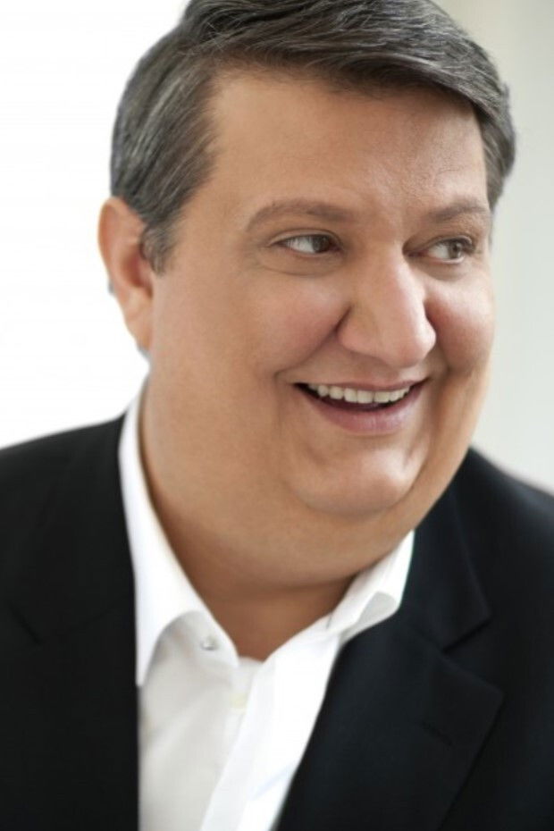 Ambrogio Maestri backdrop