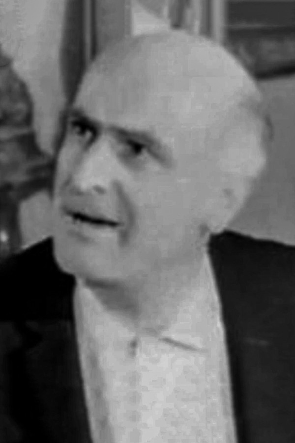 Selahattin Yazgan backdrop