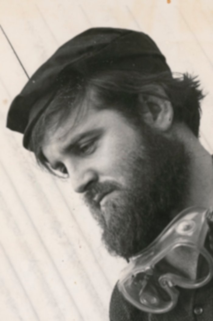 Albie Thoms backdrop