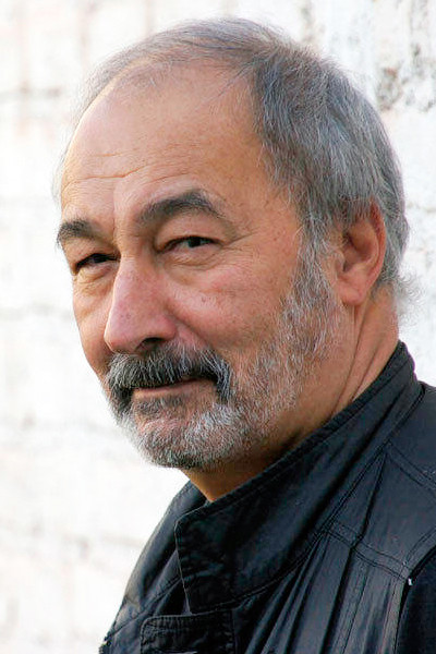 Martín Neglia backdrop