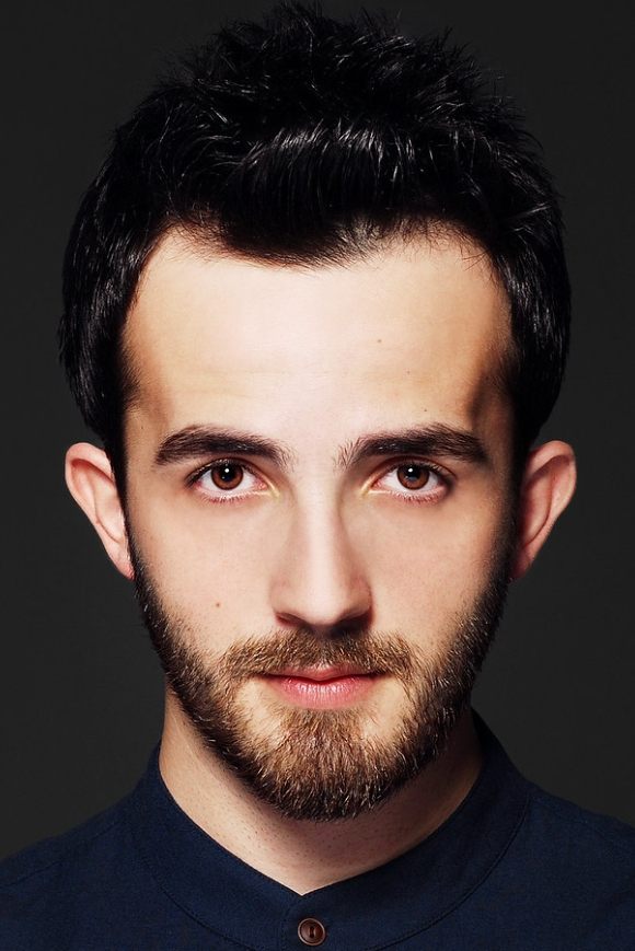 Ekrem Aral Tuna backdrop