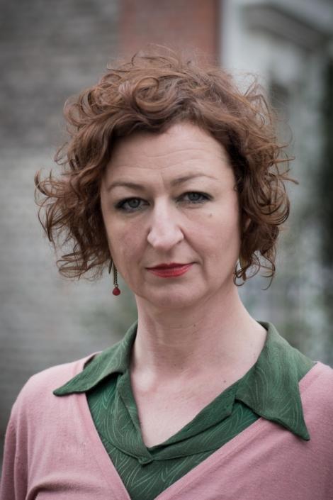 Justine Hauer backdrop